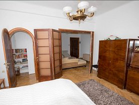 Apartament de vânzare 4 camere, în Bucuresti, zona Calea Calarasilor