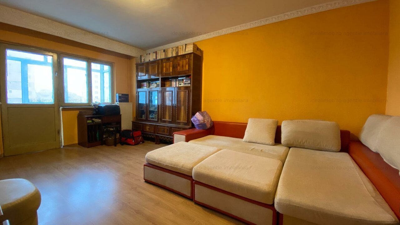 Apartament 2 camere, etaj 3/4, Trivale, Pitesti- idealimob.ro