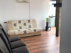Casa de vânzare 6 camere, în Piteşti, zona Periferie
