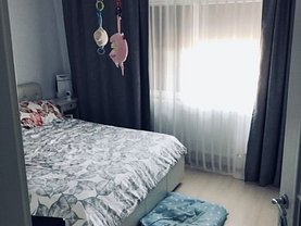 Apartament de vânzare 2 camere, în Bucuresti, zona Decebal