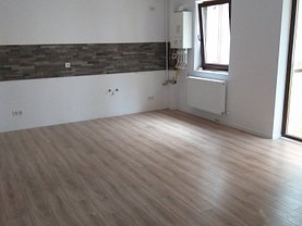 Apartament de vânzare 2 camere, în Bucureşti, zona Titan