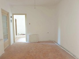Apartament de vânzare 3 camere, în Bucuresti, zona Unirii