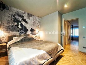 Apartament de vânzare 3 camere, în Cluj-Napoca, zona Bună Ziua