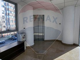Închiriere spaţiu comercial