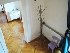 Apartament de închiriat 2 camere, în Cluj-Napoca, zona Central