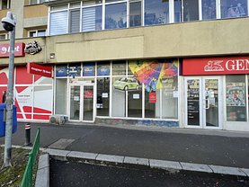 Închiriere spaţiu comercial