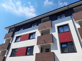 Apartament de vânzare 2 camere, în Bragadiru, zona Haliu