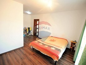 Casa de vânzare 5 camere, în Bacau, zona Letea