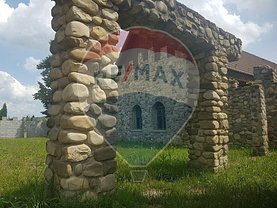 Vânzare spaţiu comercial