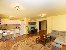 Apartament de vânzare 3 camere, în Cluj-Napoca, zona Borhanci