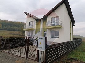Casa de vânzare 3 camere, în Gilău