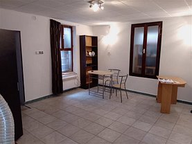 Apartament de vânzare 2 camere, în Cluj-Napoca, zona Ultracentral