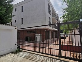 Apartament de vânzare 3 camere, în Bucuresti, zona Iancu Nicolae