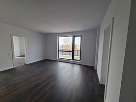 Apartament de vânzare 3 camere, în Bucuresti, zona Calea Calarasilor