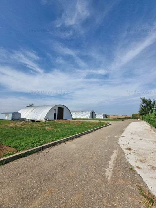 Industrial Space for Sale – 4 Warehouses with Land, Near Bucharest (INTRAVILAN)