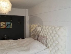 Apartament de vânzare 3 camere în Bucuresti, Calea Victoriei