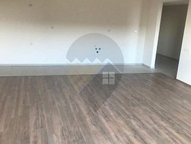 Penthouse de vânzare 3 camere în Bucuresti, Pipera