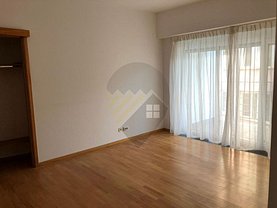 Apartament de vânzare 4 camere în Bucuresti, Polona