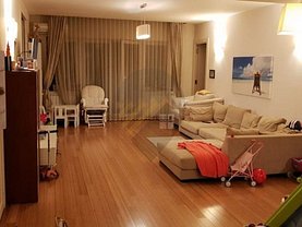 Apartament de vânzare 3 camere în Bucuresti, Herastrau