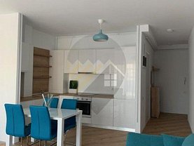 Apartament de vânzare sau de închiriat 3 camere, în Bucureşti, zona Pipera