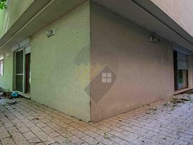 Apartament de vânzare 5 camere, în Bucuresti, zona Nordului
