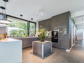 Casa de vânzare 6 camere, în Moara Vlăsiei