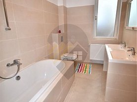 Casa de vânzare 6 camere, în Bucureşti, zona Casin