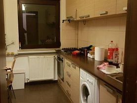 Apartament de închiriat 3 camere, în Bucuresti, zona Unirii