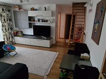 Apartament de vânzare 4 camere în Suceava, Nord