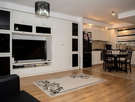 Casa de vânzare 3 camere, în Bucureşti, zona Pipera