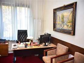 Casa de vânzare 5 camere, în Bucureşti, zona Ferdinand