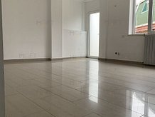 Închiriere birou în Bucuresti, Romana