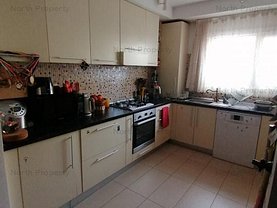 Casa de vânzare 3 camere, în Bucureşti, zona Pipera