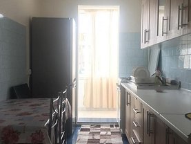 Apartament de închiriat 3 camere în Brasov, Astra