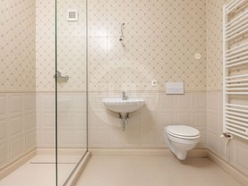 Penthouse de vânzare 2 camere, în Brasov, zona Tractorul