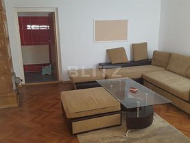 Casa de închiriat 3 camere, în Braşov, zona Central