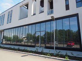 Închiriere spaţiu comercial