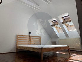 Apartament de vânzare 3 camere în Brasov, Centrul Istoric