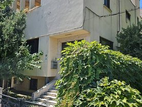 Casa de închiriat 13 camere, în Bucuresti, zona Casin