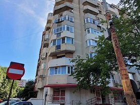 Apartament de vanzare 3 camere, în Bucuresti, zona Panduri