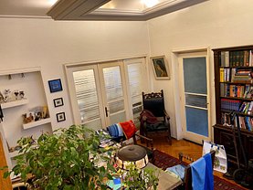 Casa de vânzare 6 camere, în Bucureşti, zona Capitale