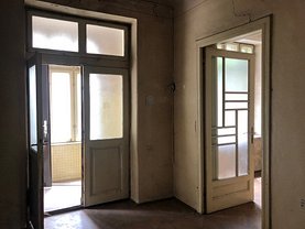 Casa de vânzare 3 camere, în Bucureşti, zona Capitale