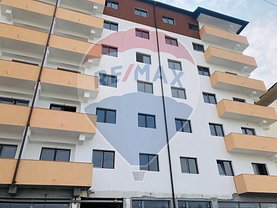 Apartament de vânzare 3 camere în Ramnicu Valcea, Agrement Ostroveni