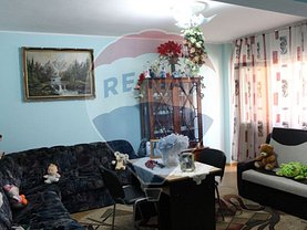Apartament de vânzare 3 camere, în Ramnicu Valcea, zona Ostroveni