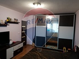 Apartament de vânzare 2 camere în Ramnicu Valcea, Central