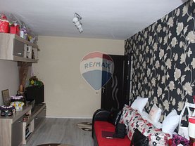 Apartament de vânzare 2 camere în Ramnicu Valcea, Ostroveni