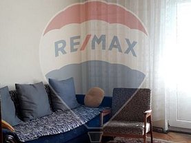 Apartament de vânzare 4 camere, în Râmnicu Vâlcea, zona Traian
