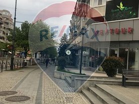 Vânzare spaţiu comercial