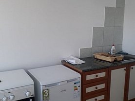 Garsonieră de închiriat, în Bucuresti, zona Unirii