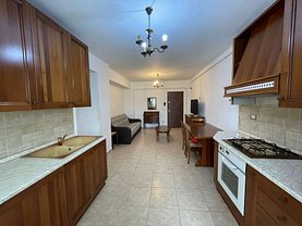 Apartament de închiriat 3 camere, în Iaşi, zona Nicolina